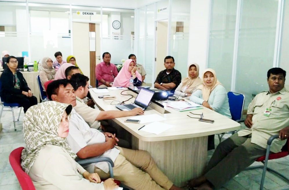 Angkatsumpah.jpg Angkatsumpah.jpg