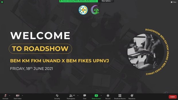 Roadshow.jpg Roadshow.jpg